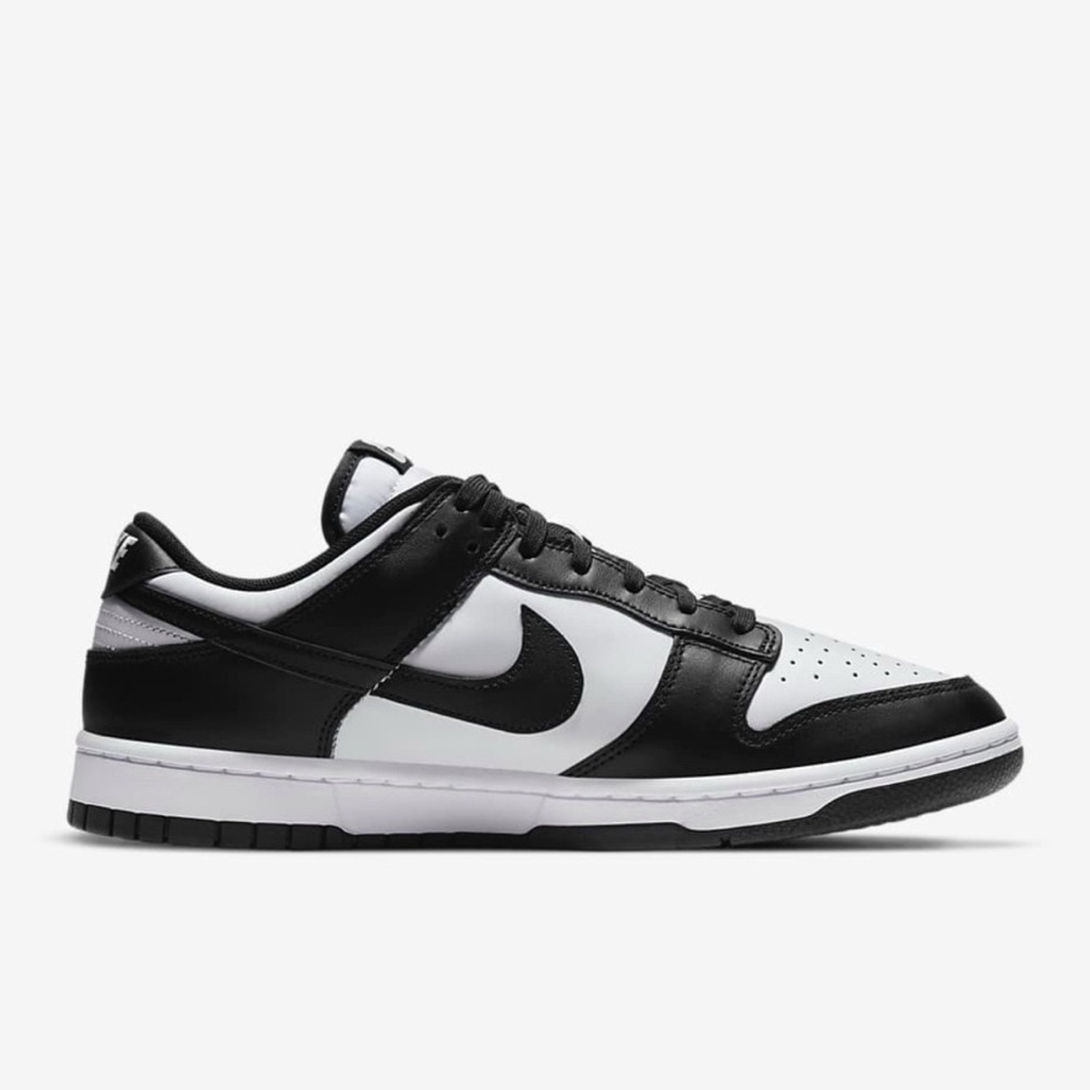 Nike Dunks Low Retro Sneakers Pandas Black White Size 6.5W Leather Colorblock
